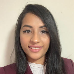 Meet your Posher, Tania